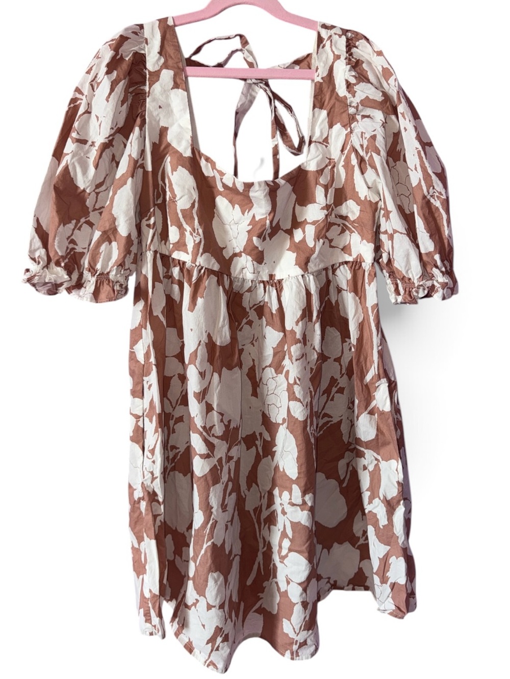 Brown Floral Puff-Sleeve Mini Dress with Tie Back